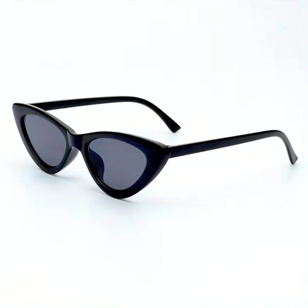 Hot! Black Cat Eye Fashion Sunglasses - Picture 1 of 3